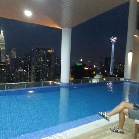 Colony By Infinitum Suites Service Klcc Kuala Lumpur Bagian luar foto