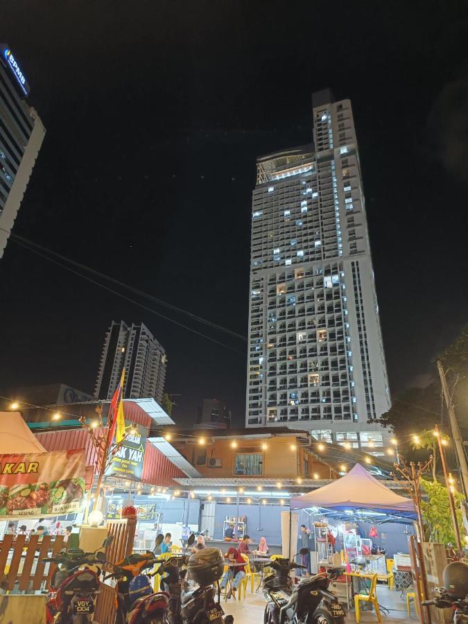 Colony By Infinitum Suites Service Klcc Kuala Lumpur Bagian luar foto