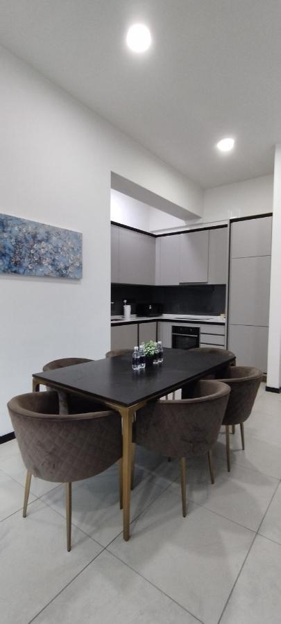 Colony By Infinitum Suites Service Klcc Kuala Lumpur Bagian luar foto